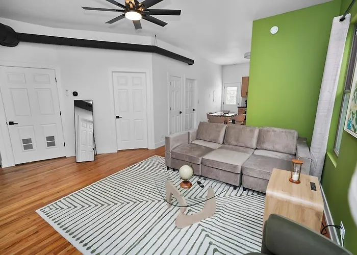 Stylish Brand New 3br Near West Loop And Fulton Market Chicago